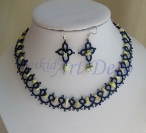 Koronka czółenkowa z howlitem