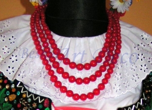 korale czerwone ,do stroju ludowego, Folk,Etno - średnie,dziewczece 3 sznury, tworzywo