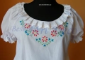 bluzeczka dziewczęca.JPG