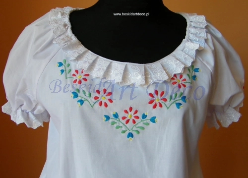 bluzeczka dziewczęca.JPG