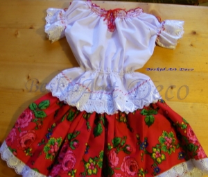 Komplet folkowy dla dziewczynki 2-4 lata