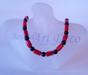 Naszyjnik koral czerwony z heamtytem