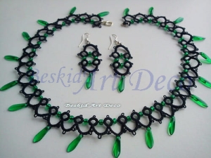 Komplet biżuteri frywolitkowej 