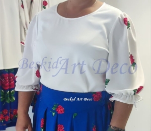 Bluzka folk z rekawem w kwiaty