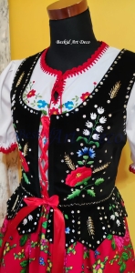 Gorset z makiem -haft ręczny