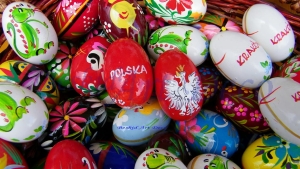 Pamiątki z POLSKI -jajka z orłem